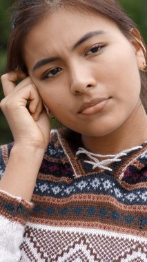 Karışık İspanyol Teen