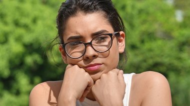 Karışık kız genç