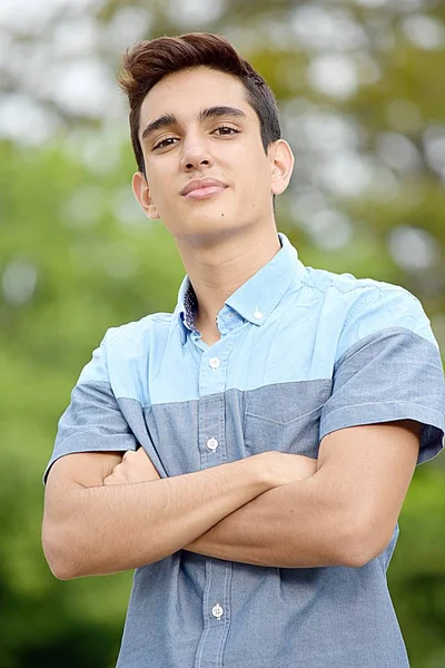 Gut aussehender Junge und Selbstvertrauen — Stockfoto