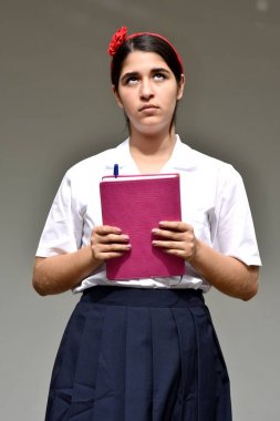 Merak Kolombiya kız öğrenci