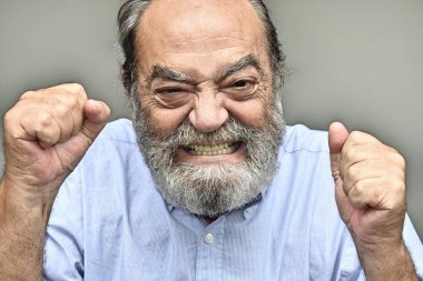 Deli azınlık kişi