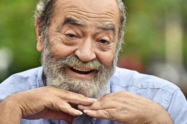 Mutlu erkek büyükbaba