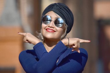 Karışık güzel kişi