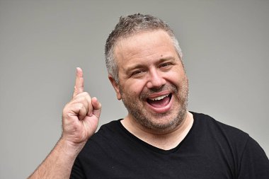 Bir fikir olan beyaz kişi