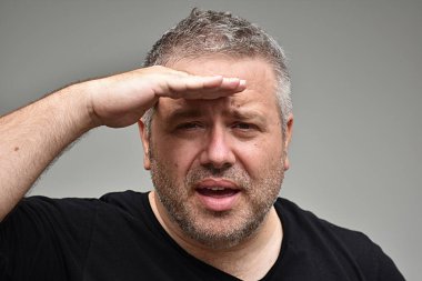 Tıraşsız erkek aranıyor