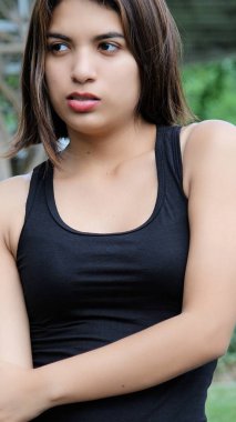 Güzel Kadın ve Endişe