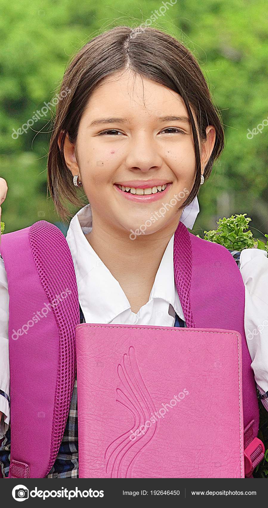 Smiling Young Colombian Girl Student — Stock Photo Smiling Young Colombian Girl Student — Stock Photo