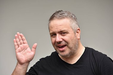 Erkek ve güle güle