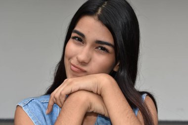 İspanyol kadın ve karışıklık