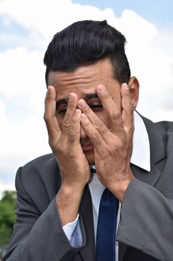 Latin iş adamı ve depresyon