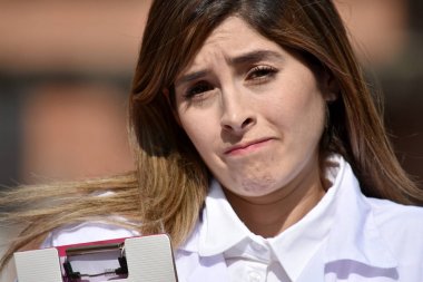 Kadın doktor ve karışıklık