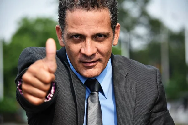 Handsome Business Man With Thumbs Up — Stock Photo, Image