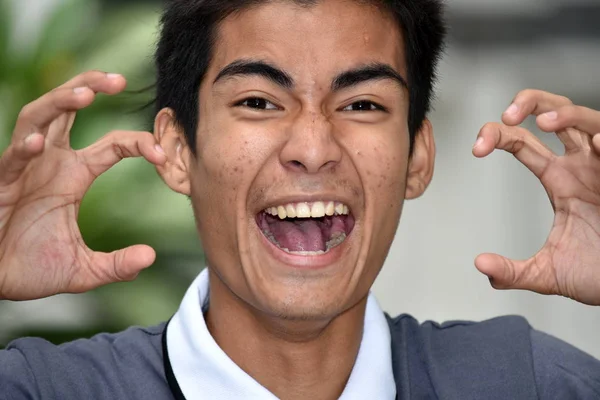 Ein asiatischer Mann unter Stress — Stockfoto