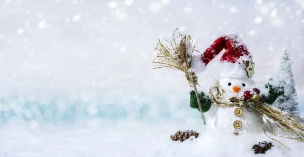 Happy snowman standing in winter with copyspace — Stock Photo, Image