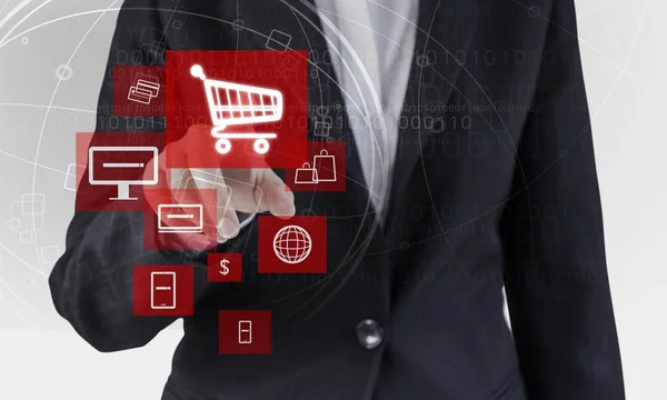 Online shopping begreppet business kvinna hand trycka shopping cart ikonen — Stockfoto