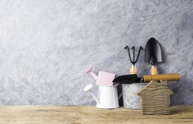 Ev ve Bahçe kavramı eski ahşap ahşap ev ve Bahçe araçları