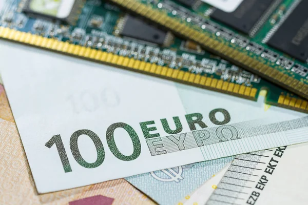 100 euro banknot yakın çekim — Stok fotoğraf
