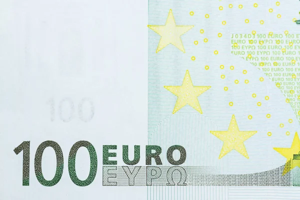 Cien billetes en euros en primer plano —  Fotos de Stock