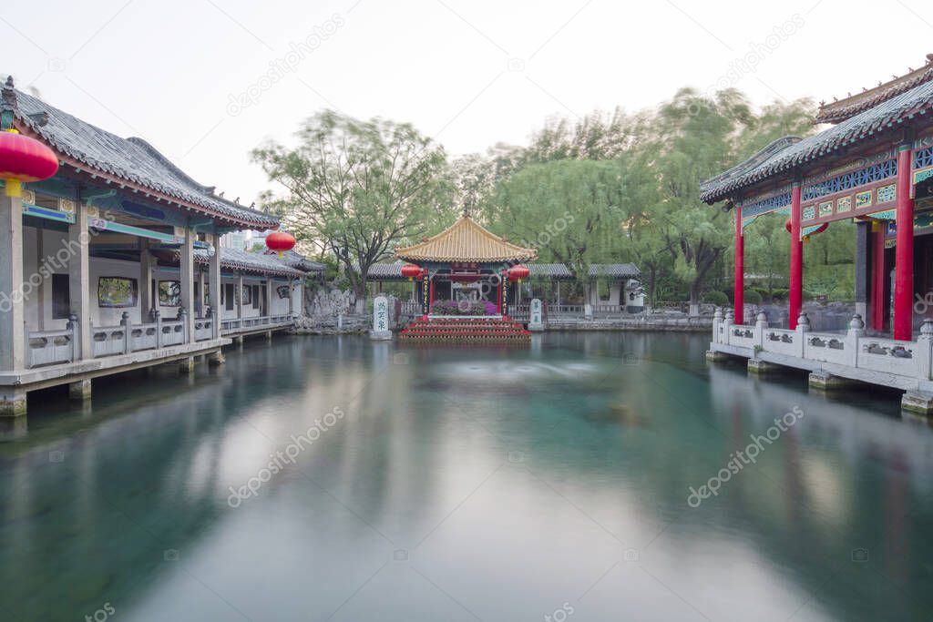 The Baotu Spring(or spouting spring) is a culturally significant artesian karst spring located in the city of Jinan,Shandong,China. It is mentioned in the Spring and Autumn Annals,one of the Five Classics of Chinese literature,and was declared the 