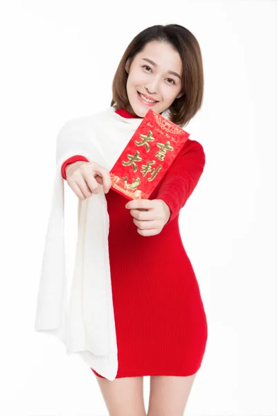 Beautiful Girl Holding Red Envelope Happily White Background Studio Shot — Stock Photo, Image