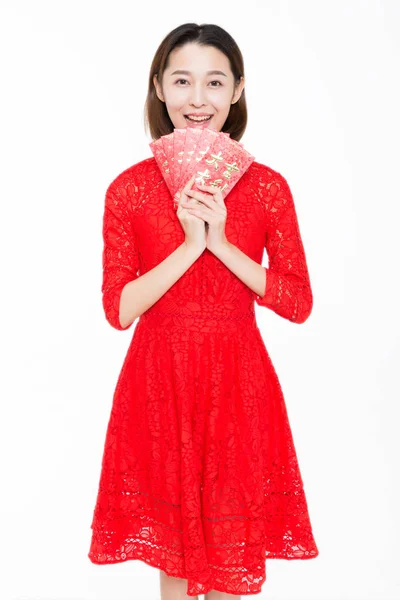 Mooi Meisje Met Rode Envelop Gelukkig Witte Achtergrond Studio Shot — Stockfoto