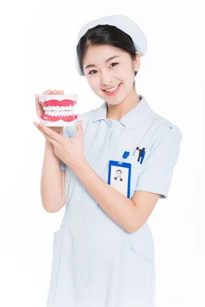 Beautiful young female nurse — Stockfoto