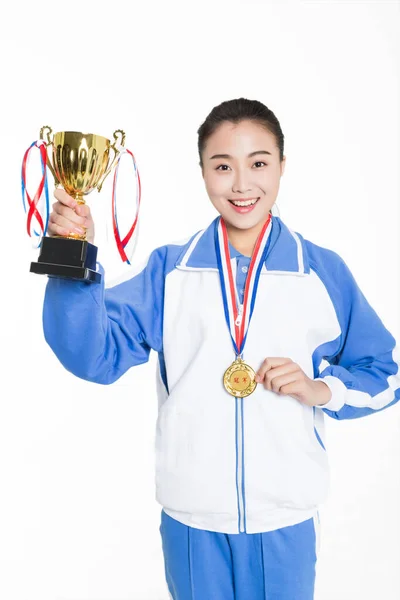 Chinesische High School Süße Studentin Mit Einer Goldenen Trophäe — Stockfoto