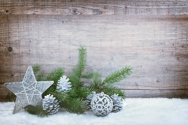 Noel kartı ahşap zemin üzerinde. 