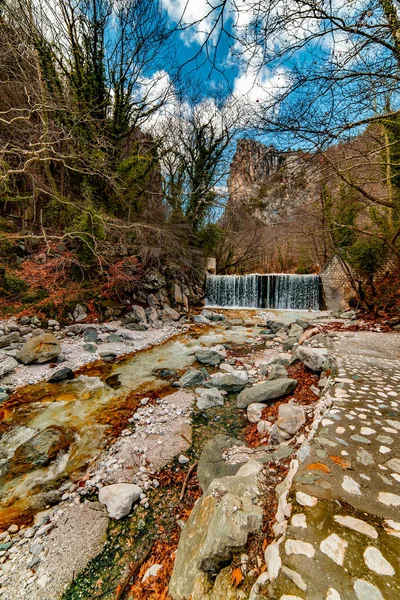 Loytra Pozar Hot Springs, en av de mest populära turist destin — Stockfoto