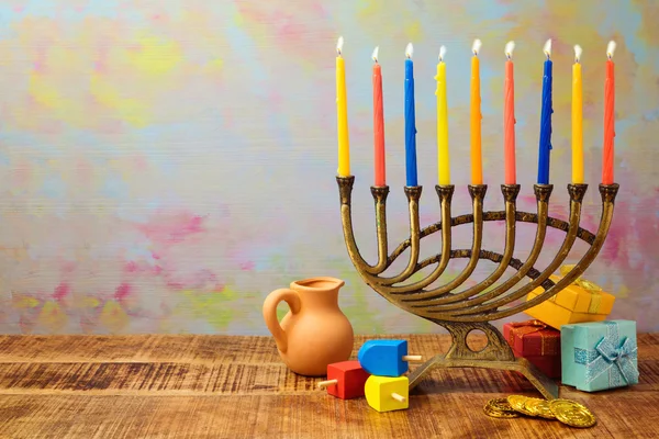 Celebração Hanukkah com menorah , — Fotografia de Stock