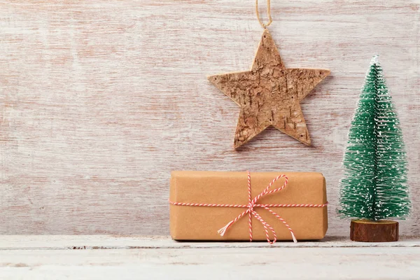 Homemade gift box and rustic decoration — Stock Photo, Image