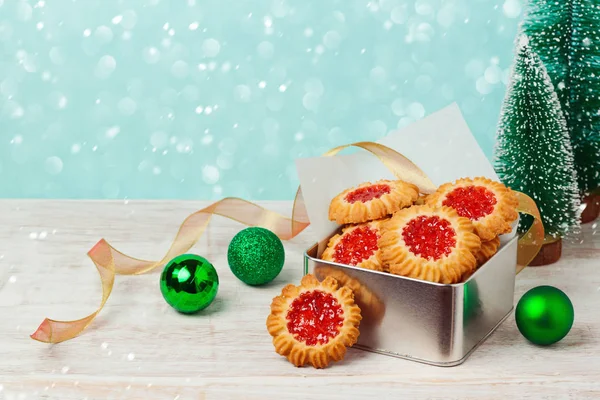 Biscotti di Natale con marmellata — Foto Stock