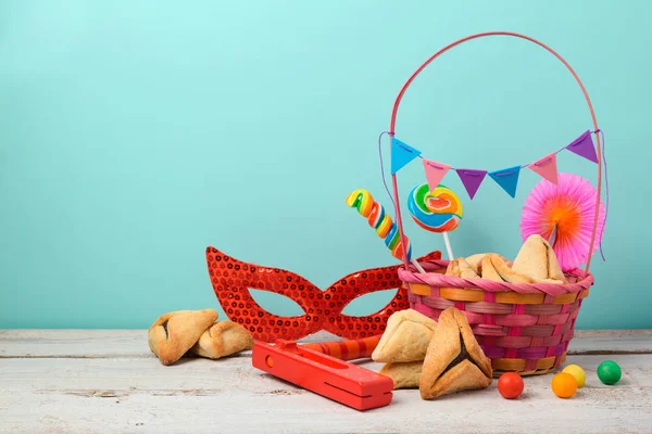 Orejas de hamanes y máscara de carnaval — Foto de Stock