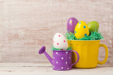 yumurta dekorasyon sarı Kupası ve sulama olabilir