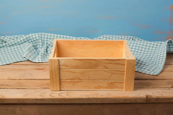 Empty wooden box — Stock Photo, Image