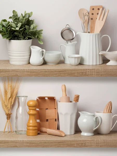 Kitchen utensils and dishware — Stock Photo, Image