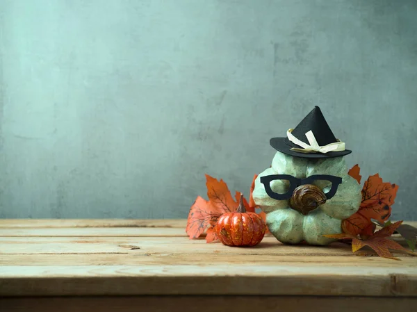 Halloween background with hipster pumpkin — Stock Photo, Image