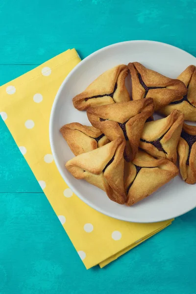 Печенье Hamantaschen Синем Фоне Стола Праздник Пурим Вид Сверху — стоковое фото