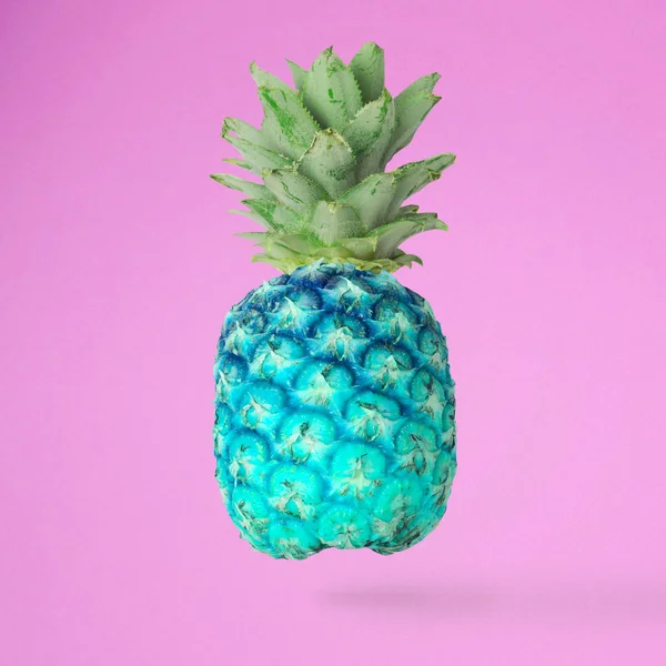 Pineapple in trendy fashion colors — Stock Photo, Image