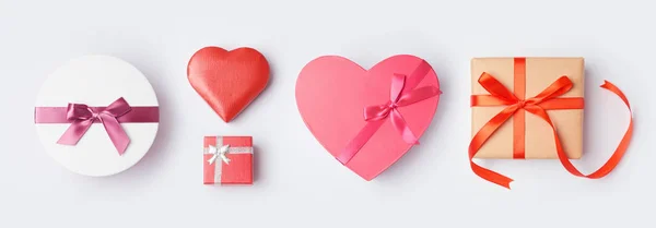 Valentine's day banner mock up for design with gift boxes on whi — Stockfoto