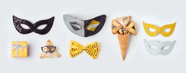 Jewish holiday Purim concept with carnival mask and hamantaschen — 스톡 사진