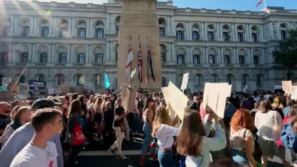 Londres Setembro 2019 Uma Marcha Rebelião Extinção Longo Whitehall Longe — Vídeo de Stock