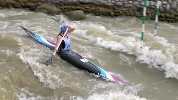 Bratislava Slovaquie Circa Août 2017 Motion Lent Athlète Slalom Canoë — Video