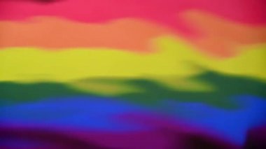 Eşcinsel Gurur Bayrağı 'nın alt kenarı boyunca çoklu su damlalarıyla ve dalgalanmalarla yansıması. Soyut arkaplan kavramı