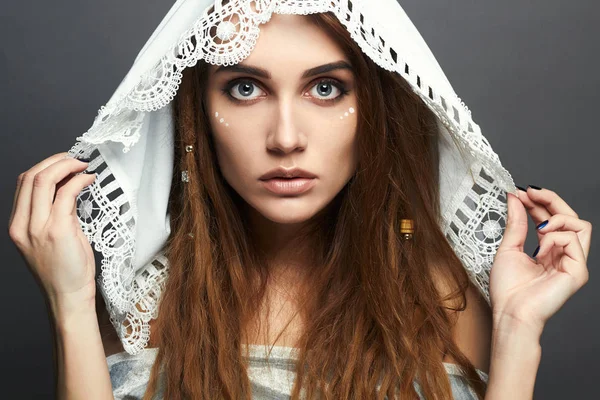 Beautiful girl with make-up,dreadlocks and lace shawl — Stock Photo, Image