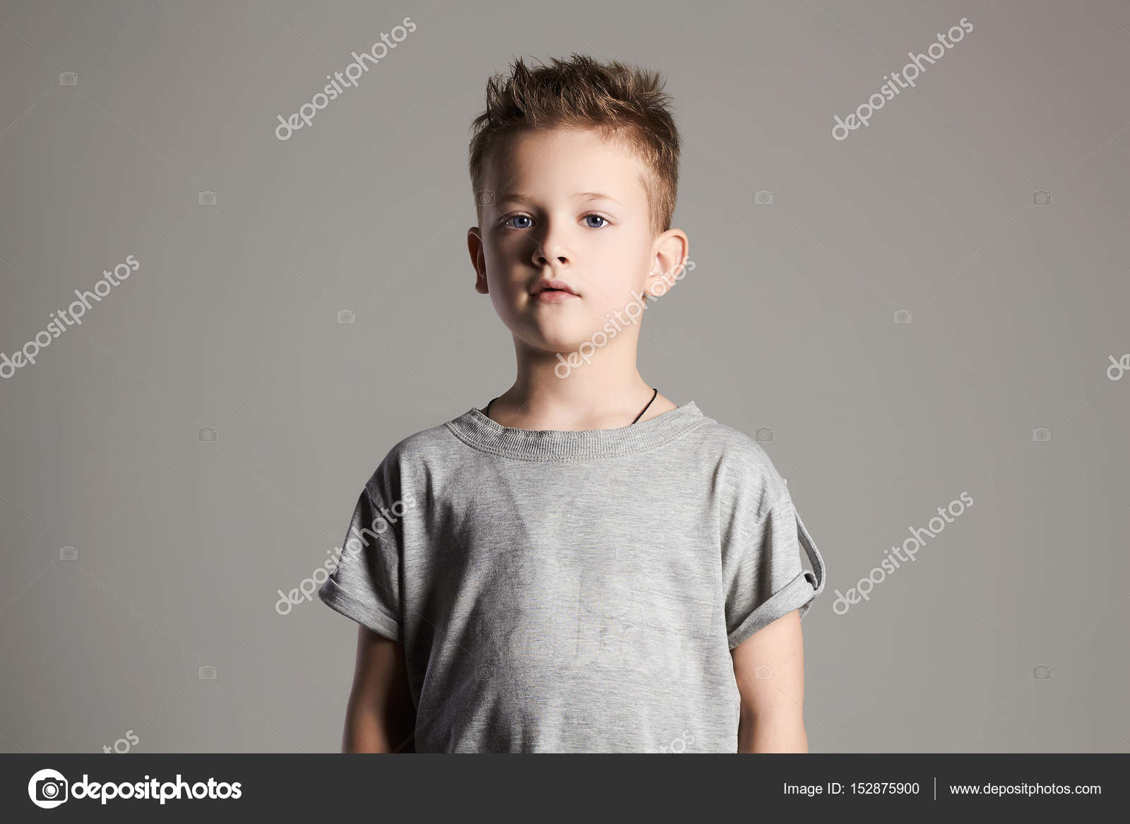 Enfant. beau petit garçon. Enfant de 7 ans image libre de droit par  EugenePartyzan © #152875900