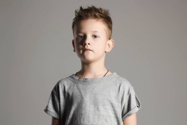 Child.Handsome küçük boy.7 yaşında çocuk