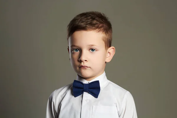 Niño con corbata. niño de moda —  Fotos de Stock