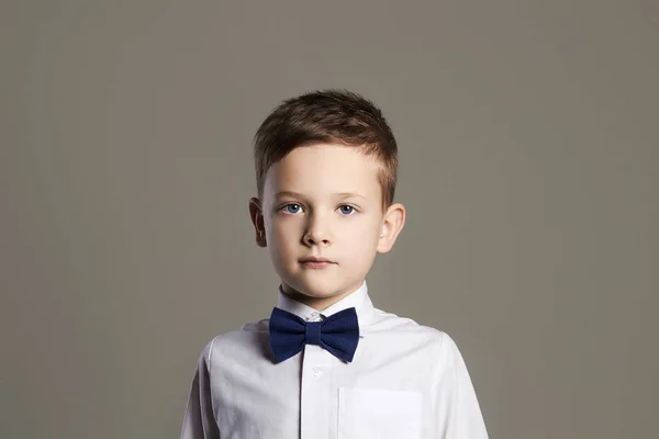 Pequeno boy.child em criança tie.stylish — Fotografia de Stock