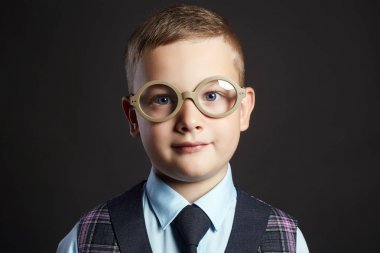 Çocuk glasses.little erkek takım elbise